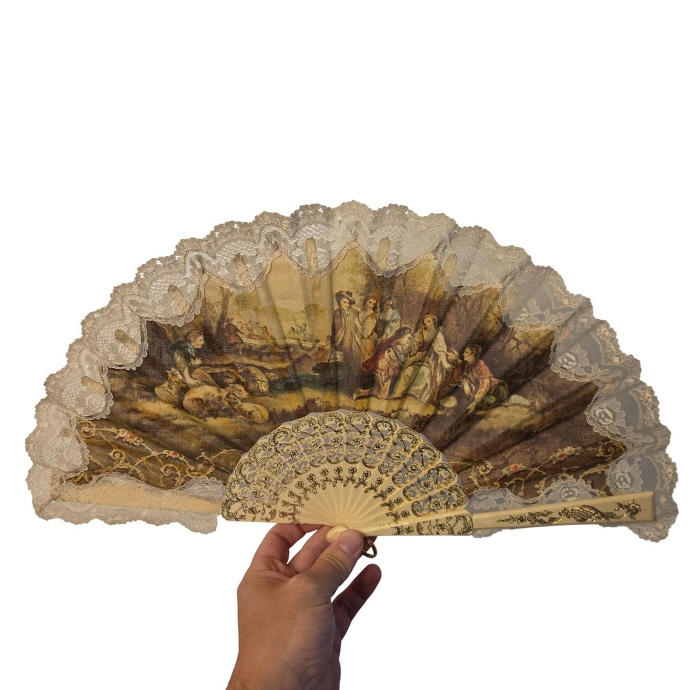 Vintage Folding Hand Lace Style Fan Rococo Pastoral Scene Gold Filigree Cream